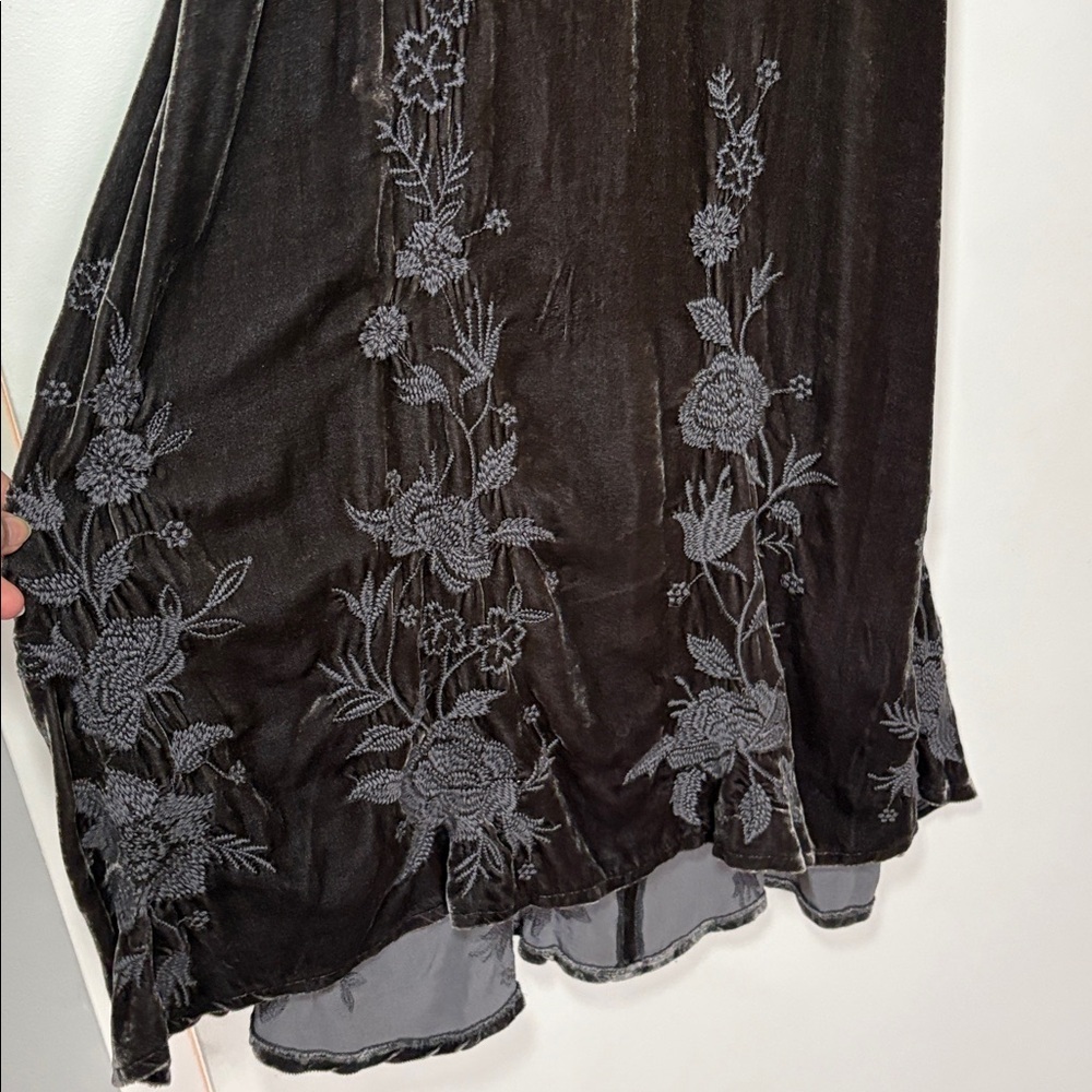 NEW Johnny Was Parina Long Velvet Dress Embroidered Purple Grey Small - Picture 8 of 10